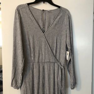 Old navy jumpsuit